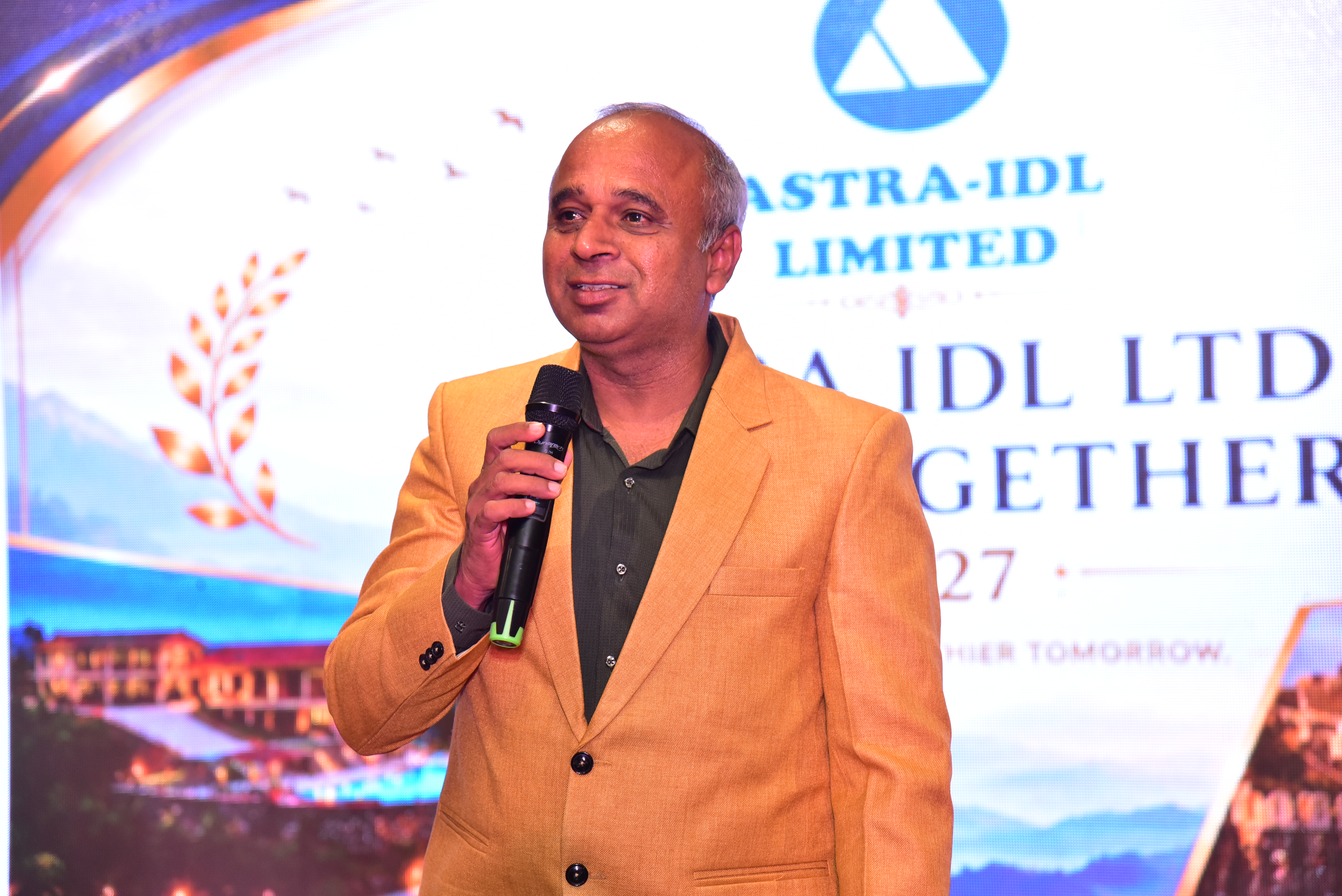 Mr. Bharat Kumar Chandak